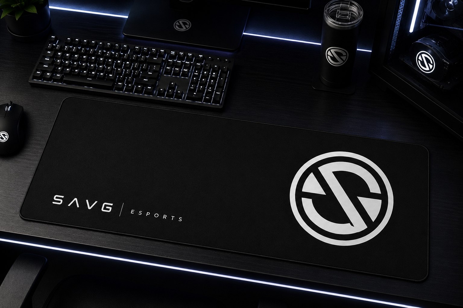 SAVG XL Mouse Pad on gaming setup